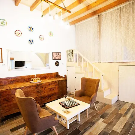 Stefanis Relis House *