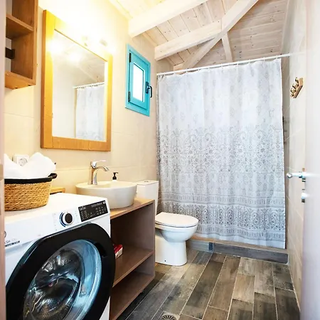 Stefanis Relis House * Archangelos (Rhodes)