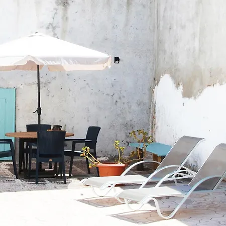 Nyaraló Stefanis Relis House