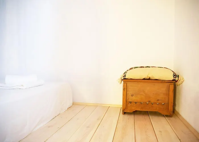 Stefanis Relis House