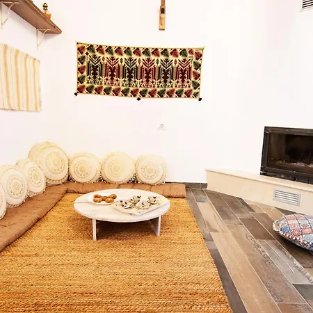 Stefanis Relis House