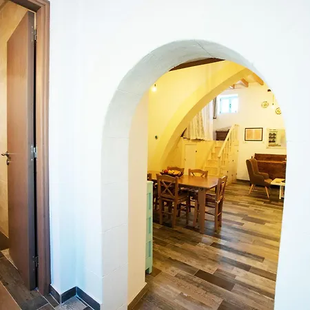 Stefanis Relis House * Archangelos (Rhodes)