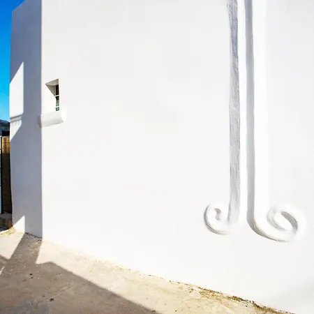 Nyaraló Stefanis Relis House
