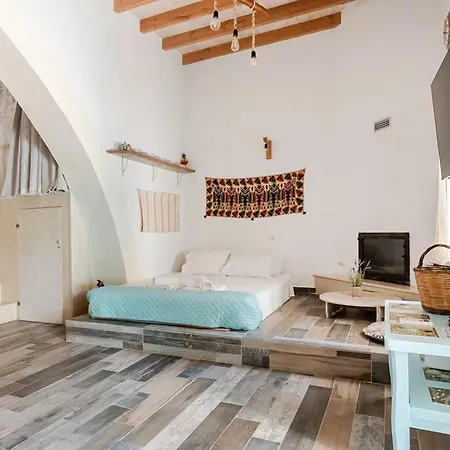 Stefanis Relis House