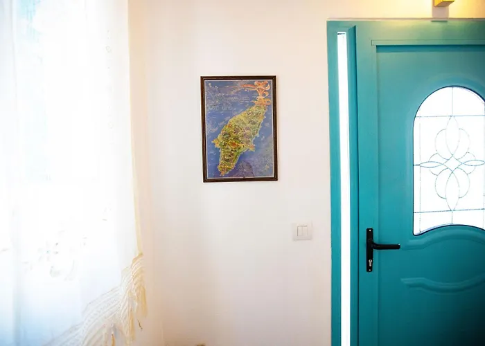 Stefanis Relis House 度假居