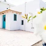 Stefanis Relis House * Αρχάγγελος